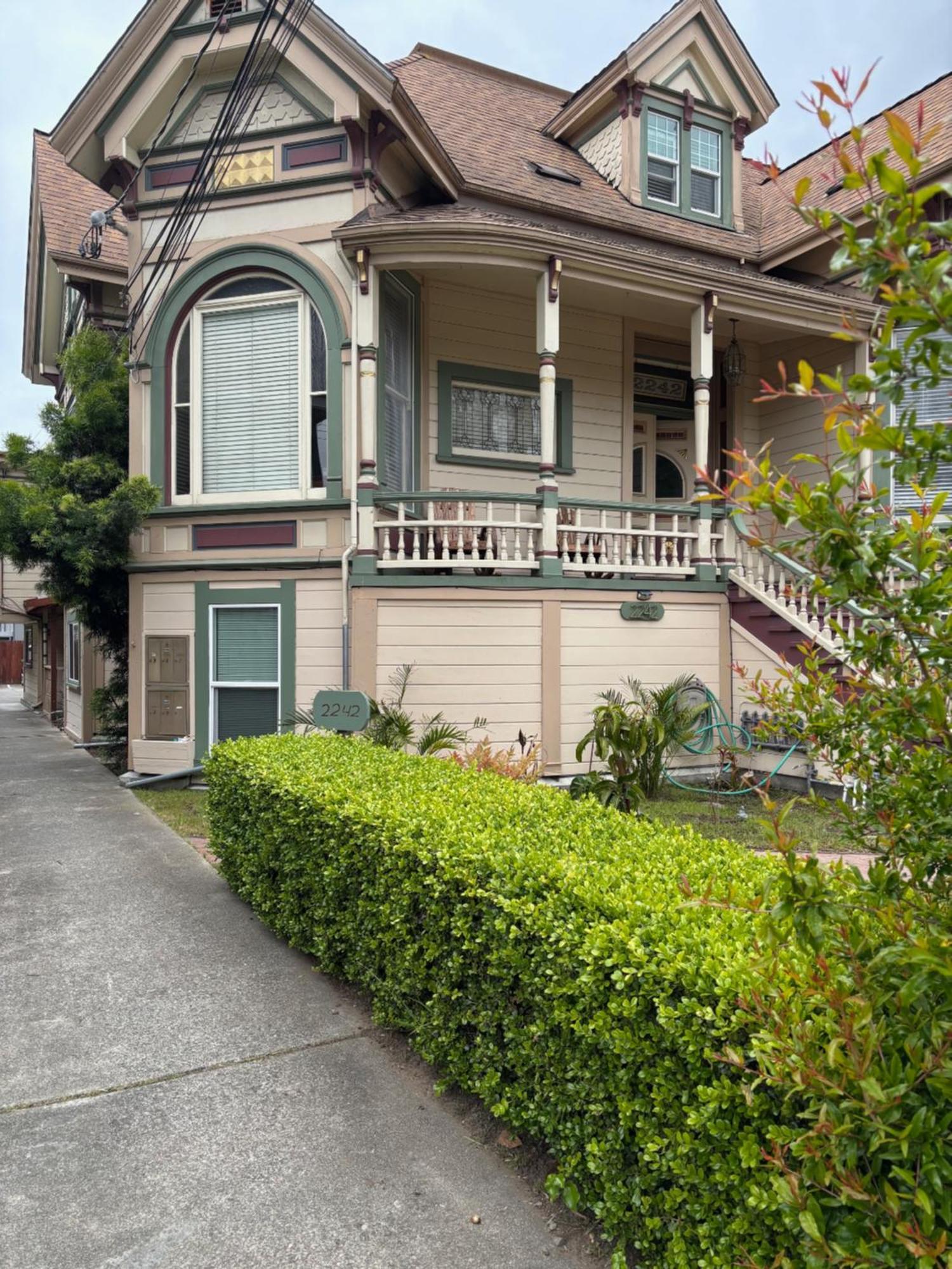 Alameda 3Br Unique Victorian Penthouse With Deck And Outdoor Furniture, Ac, 3 Blocks To Beach & Shopping Center & 2 Free Parking Spaces Luaran gambar